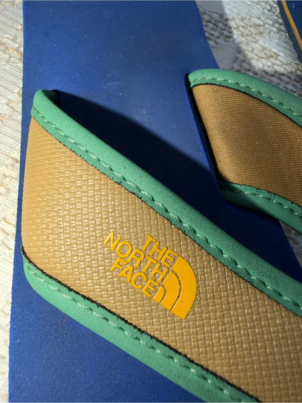 💕Bundle 3 of $20 The North Face Kids Blue & Brown Flip Flops